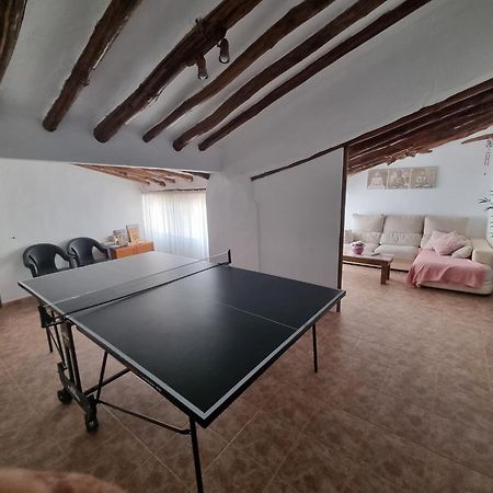 Casa Arriba Village House In Zarra Esterno foto