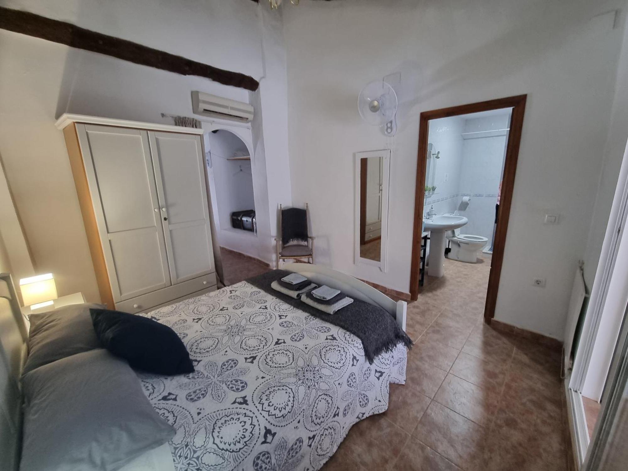 Casa Arriba Village House In Zarra Esterno foto