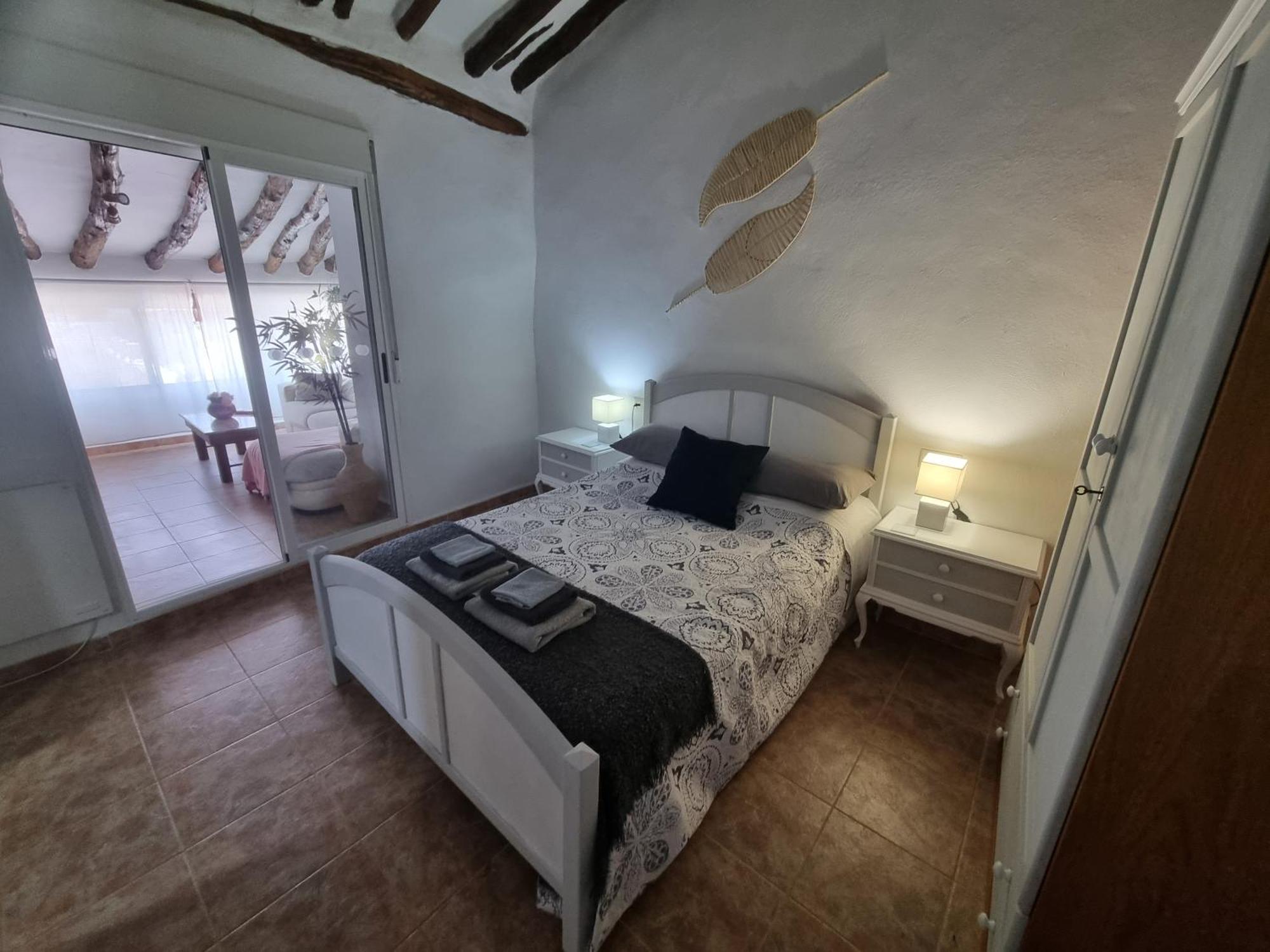 Casa Arriba Village House In Zarra Esterno foto